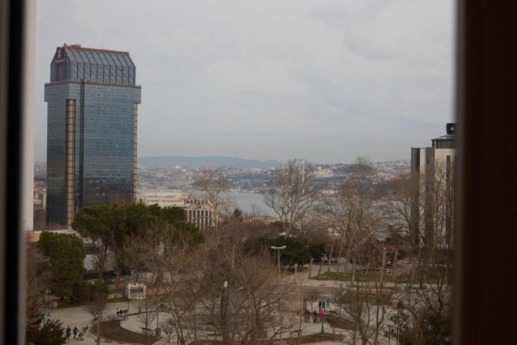Taksim Square Apartment, Great View, Luxury イスタンブール エクステリア 写真