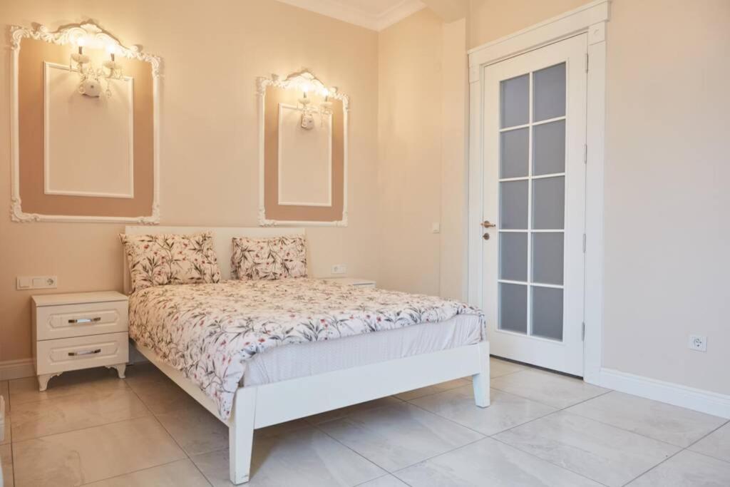 Taksim Square Apartment, Great View, Luxury イスタンブール エクステリア 写真
